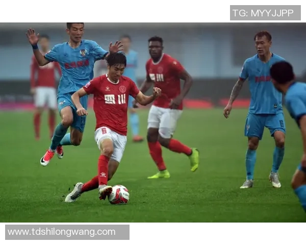 杭州足球队积分榜领跑73分展现强劲实力争冠在即